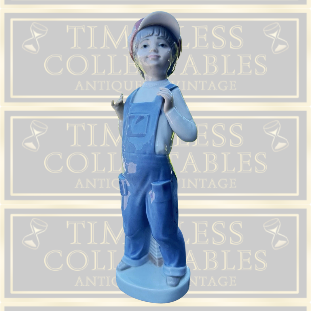 Vintage Lladro Boy