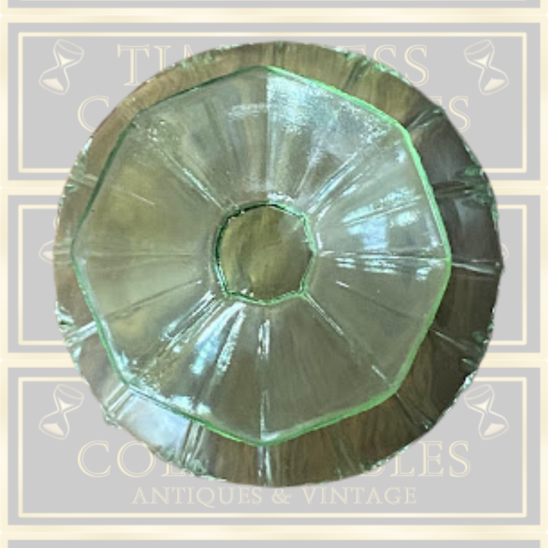 Vintage Art Deco 30's Green Glass Dessert Bowl