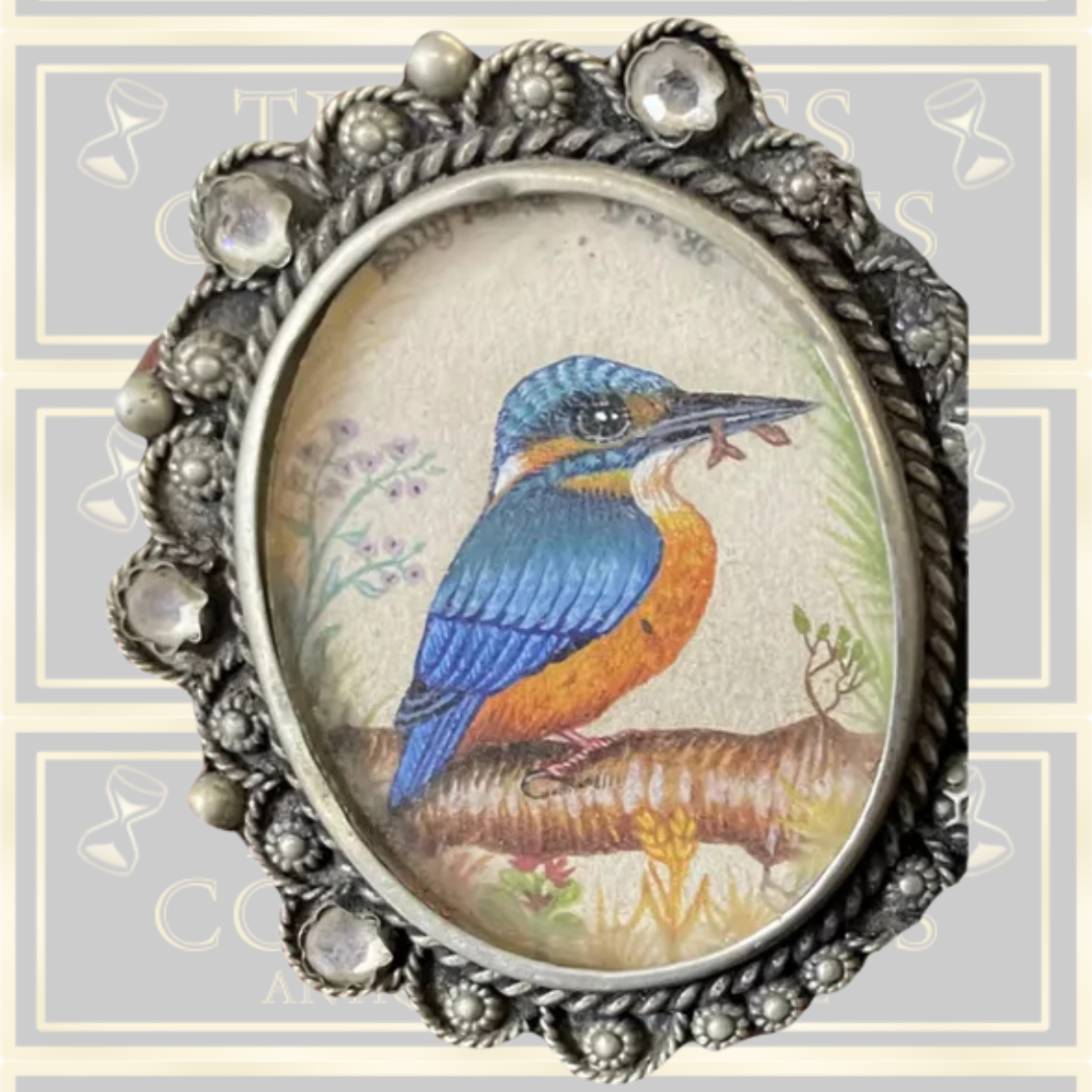 Vintage Hand-Drawn Kingfishers