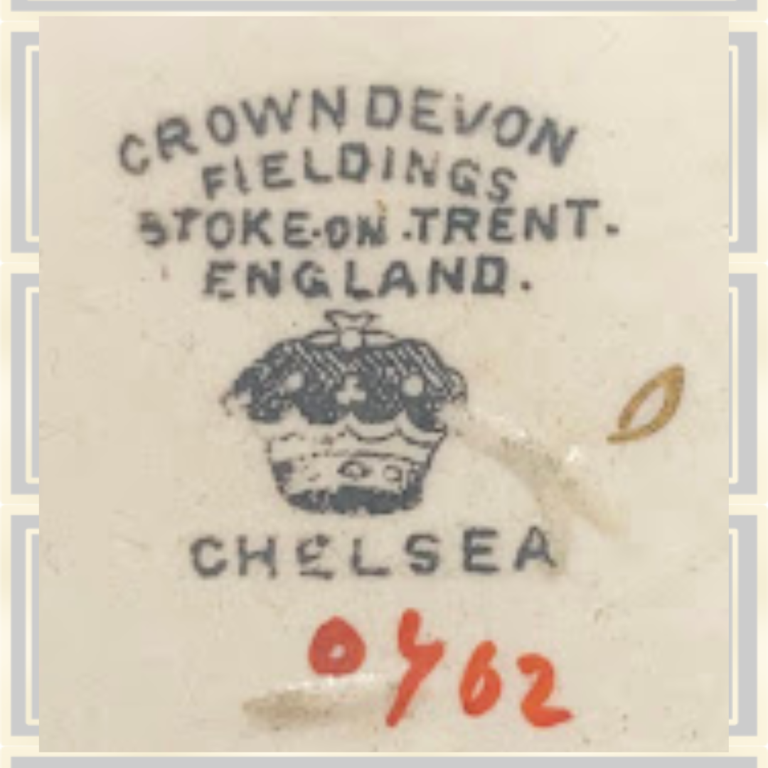 Antique Crown Devon Fieldings Chelsea Vase