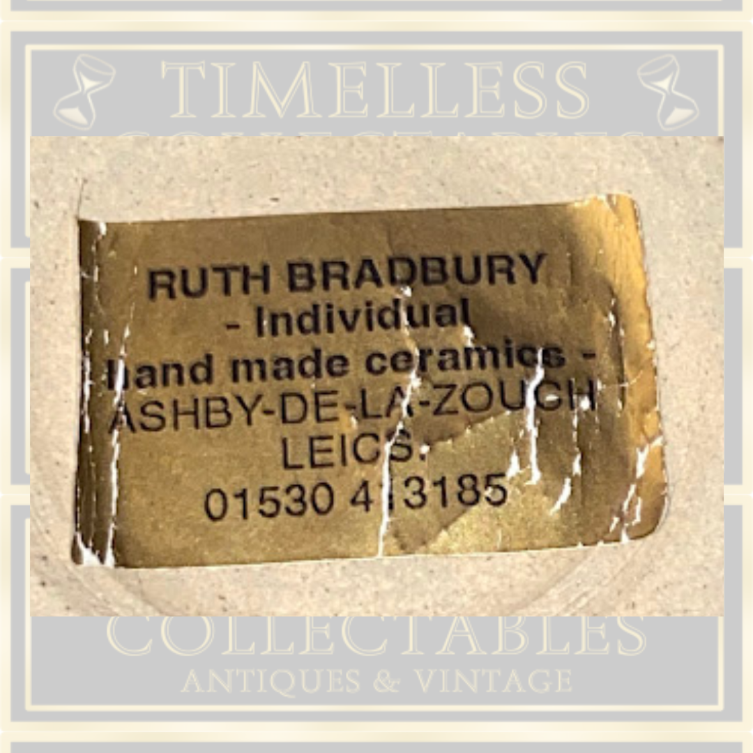 Vintage Handmade Studio Dish/Bowl By Artist Ruth Bradbury