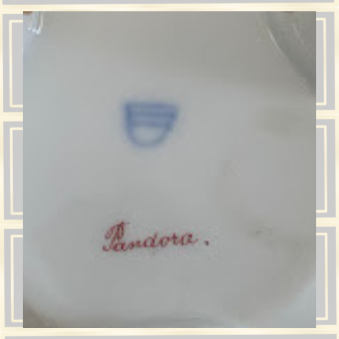 Antique Royal Vienna Style Footed Porcelain Sugar Box