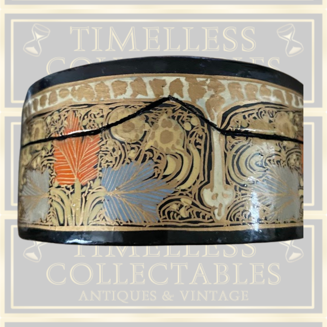 Vintage Hand Painted Lacquer Paper Mache Trinket Box