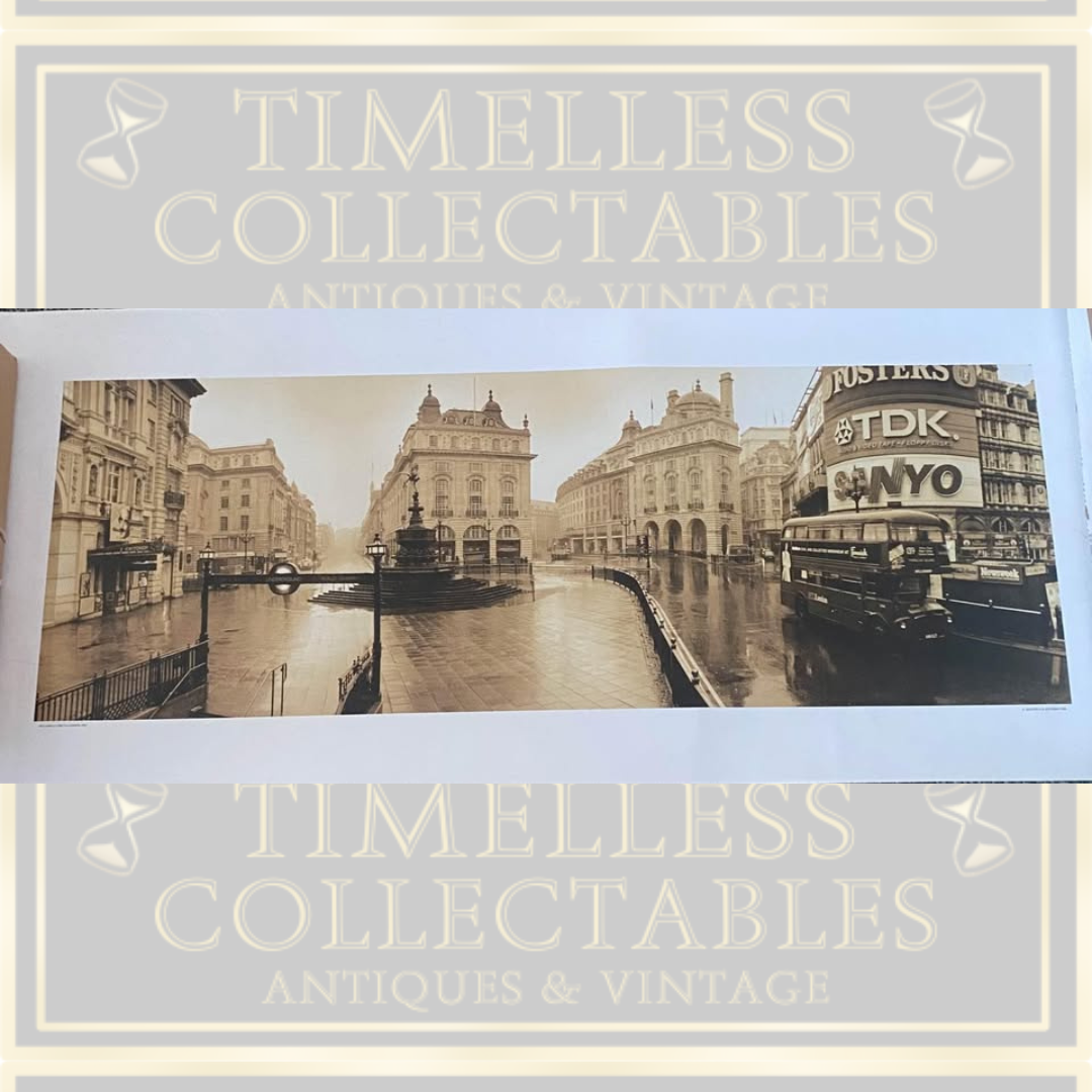Vintage Quentin c.b.jacobsen London Piccadilly Circus photograph