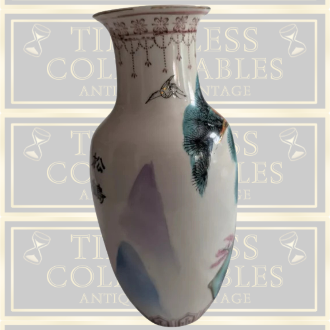 Vintage Chinese Porcelain Vase,