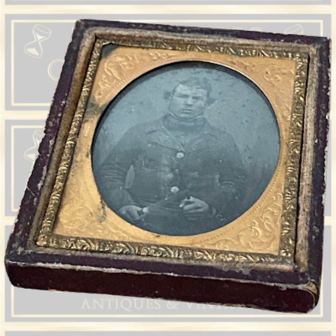Antique Civil War Era Ambrotype Photograph – Union Soldier