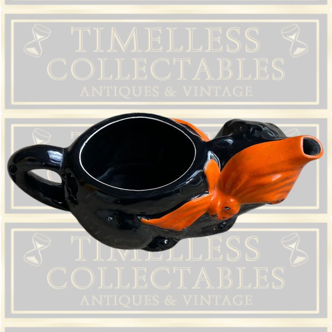 Vintage Art Deco Crown Ducal Black Cat Teapot