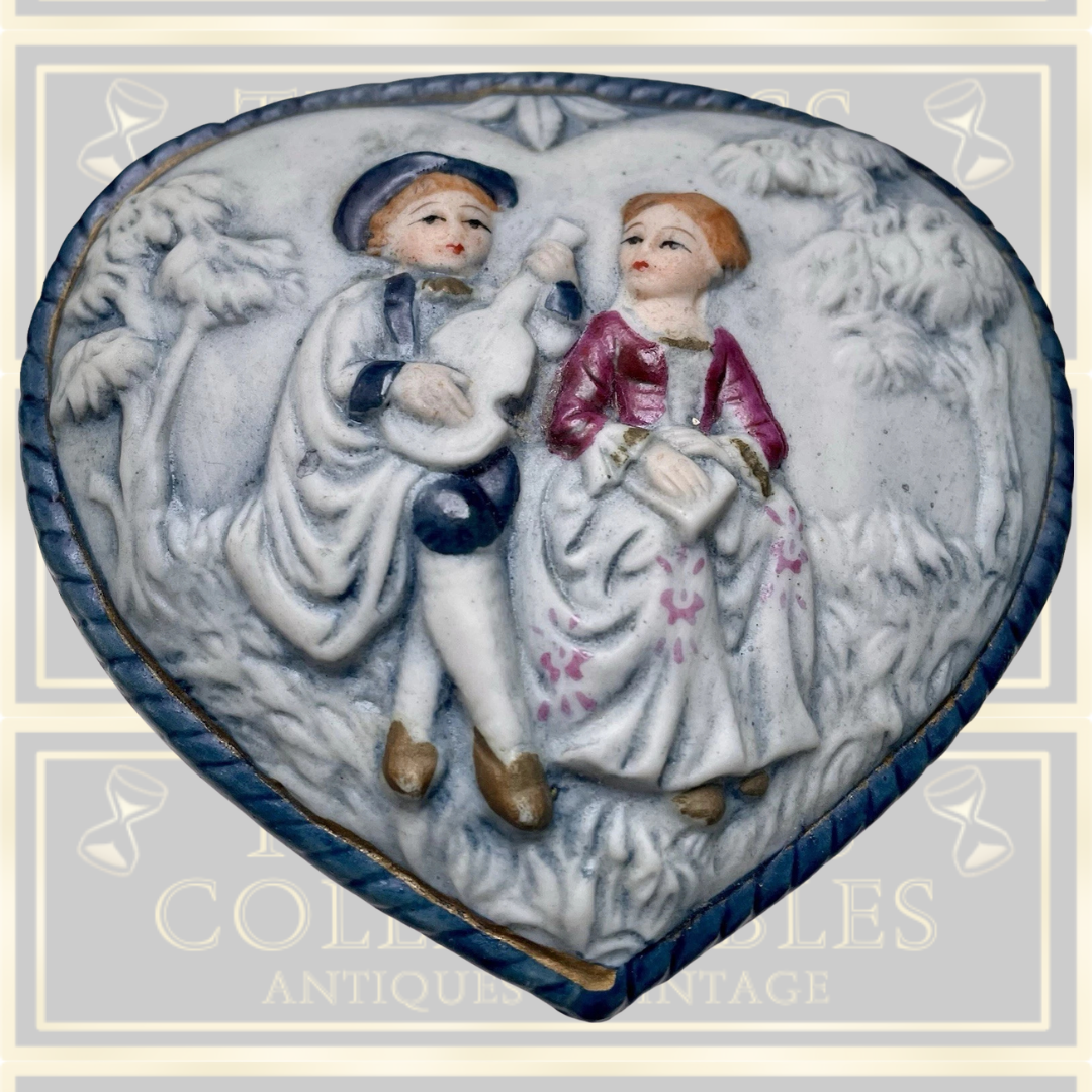 Vintage Japanese Porcelain Trinket Dish With Lid