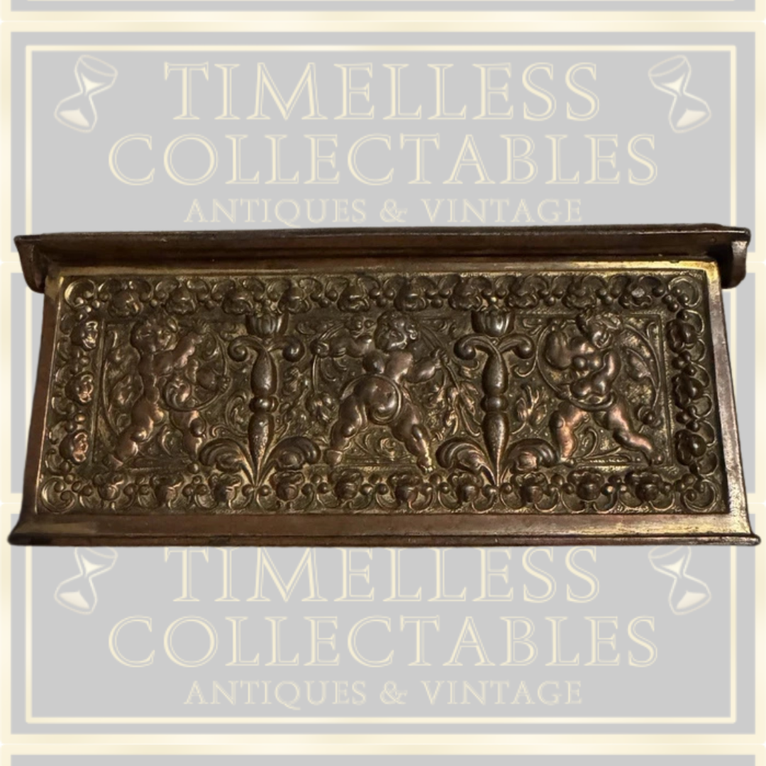 Antique Decorative Bronze Relief Design Putti (Cherubs)
