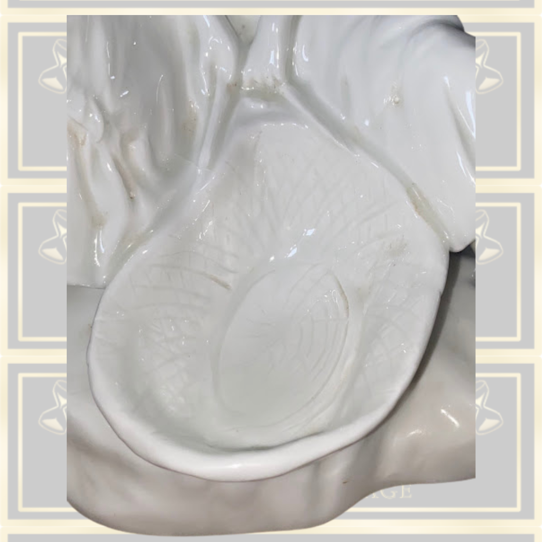 Vintage 1930s Ceramic Art Deco Lady Figurine Soap Holder