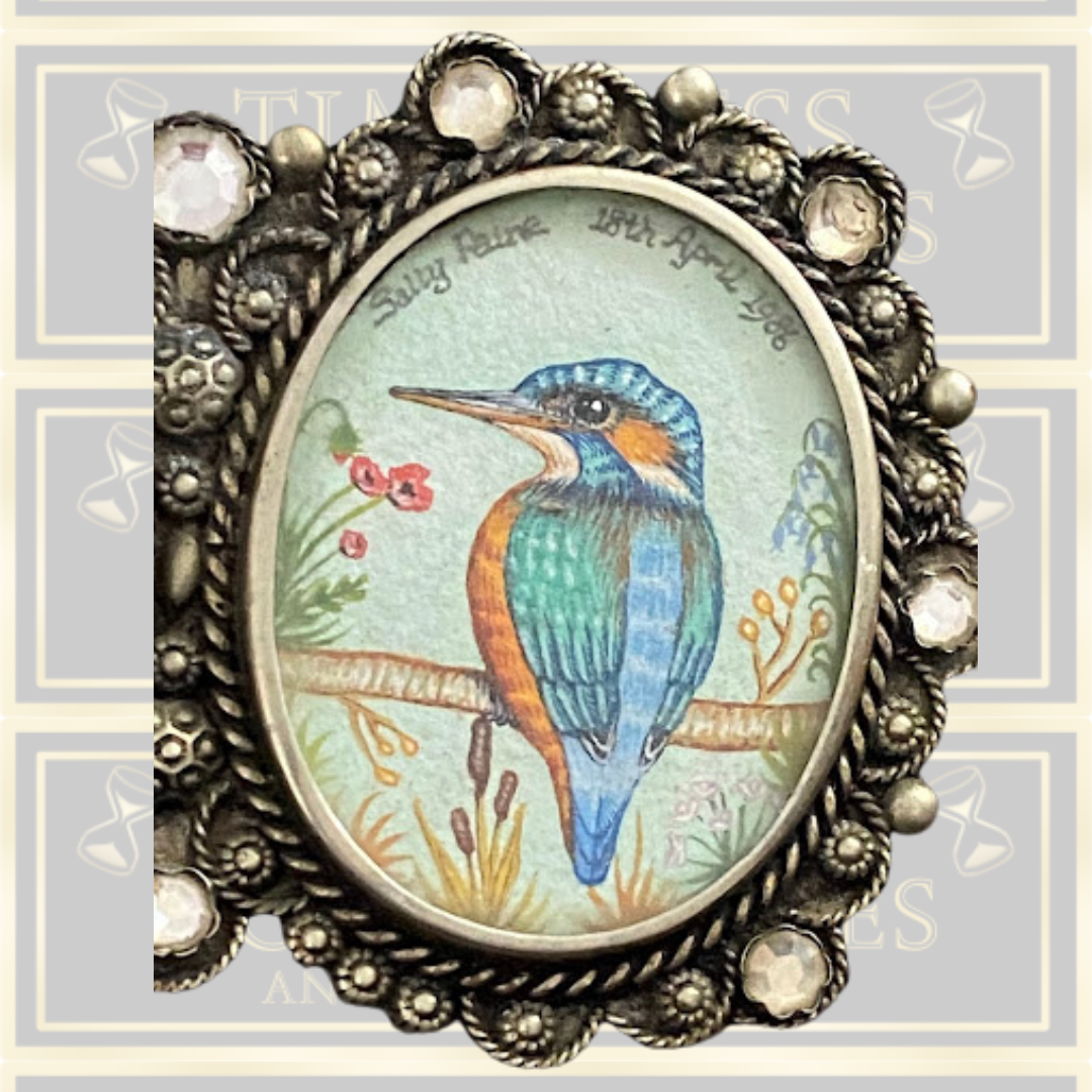 Vintage Hand-Drawn Kingfishers