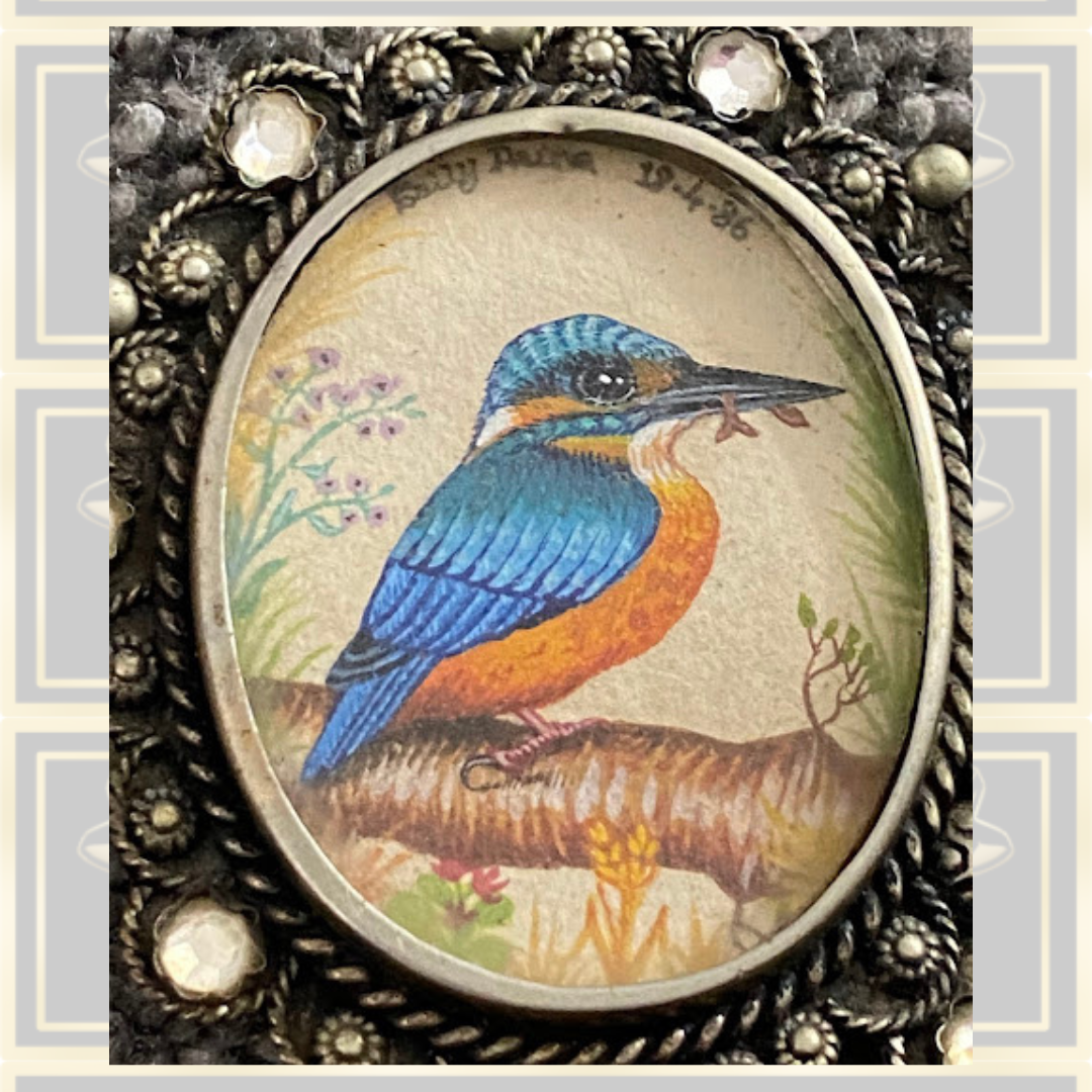 Vintage Hand-Drawn Kingfishers