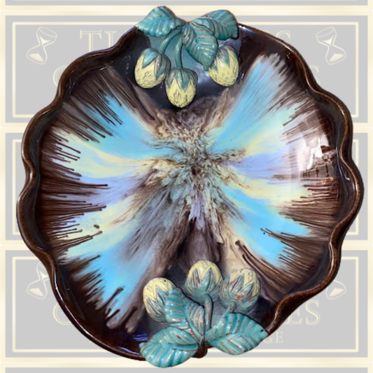 Vintage Art Deco Ceramic Glazed Majolica Fruit Bowl