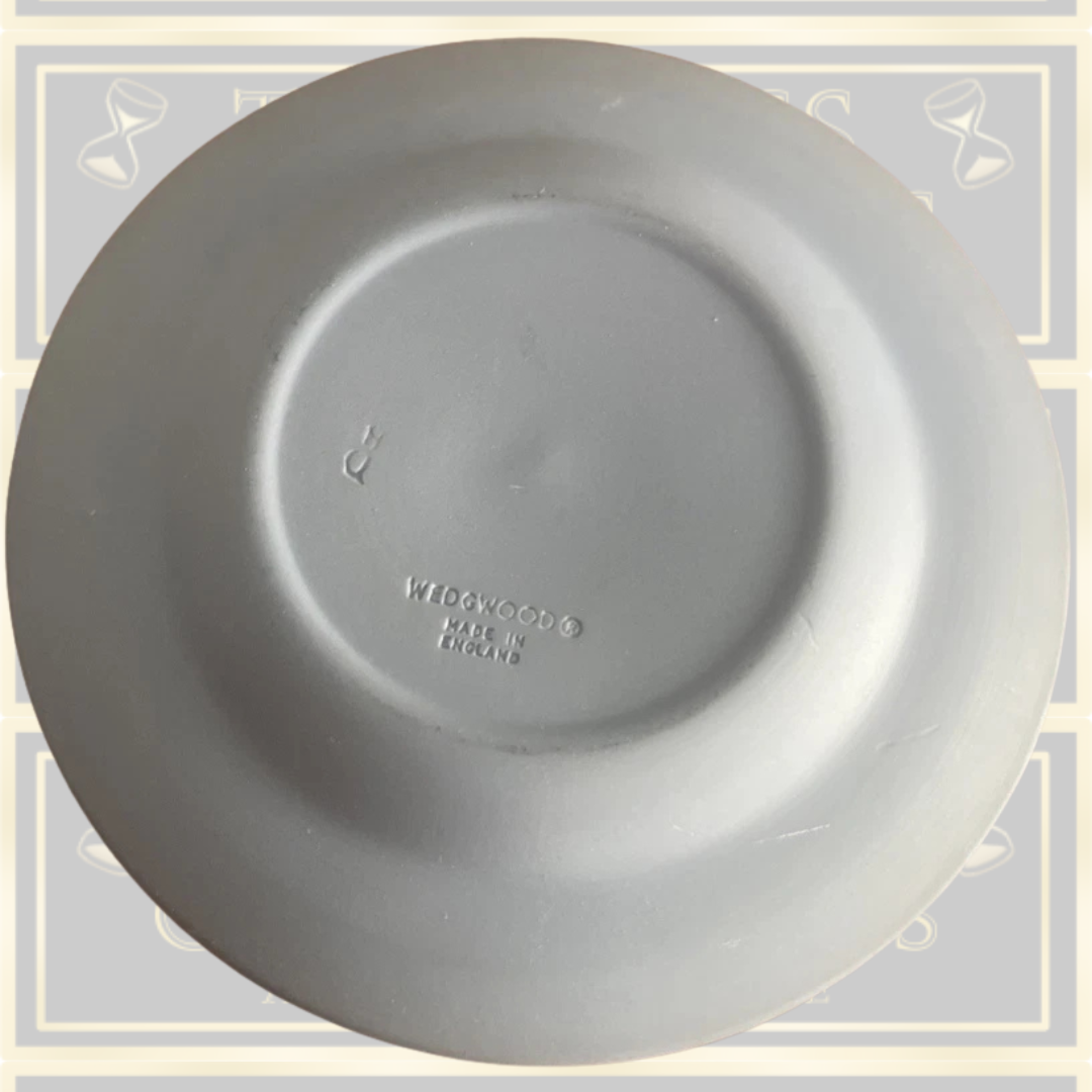 Vintage Wedgwood Jasperware cherub plate