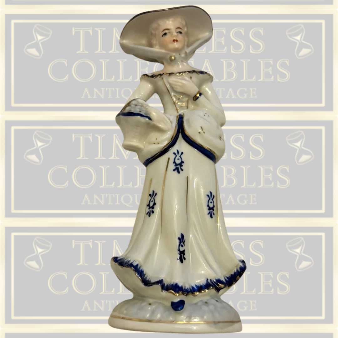 Pair of Royal Copenhagen Porcelain Figurines Blue/White