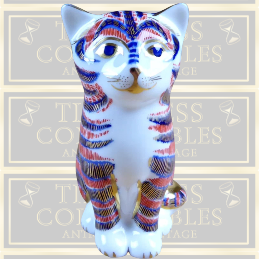 Vintage Royal Crown Derby Imari Tabby Cat Paperweight