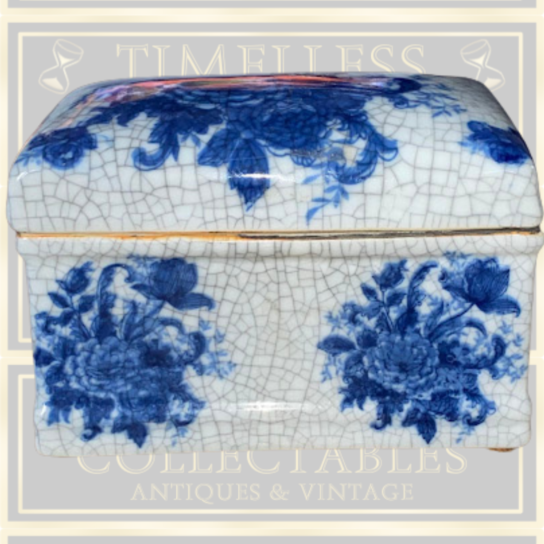 Antique Blue White porcelain Crackle Glaze Lidded Tea Caddy/Box