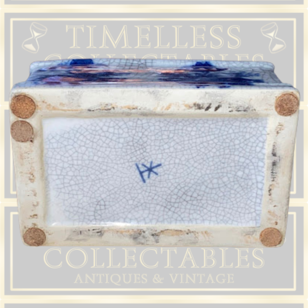 Antique Blue White porcelain Crackle Glaze Lidded Tea Caddy/Box