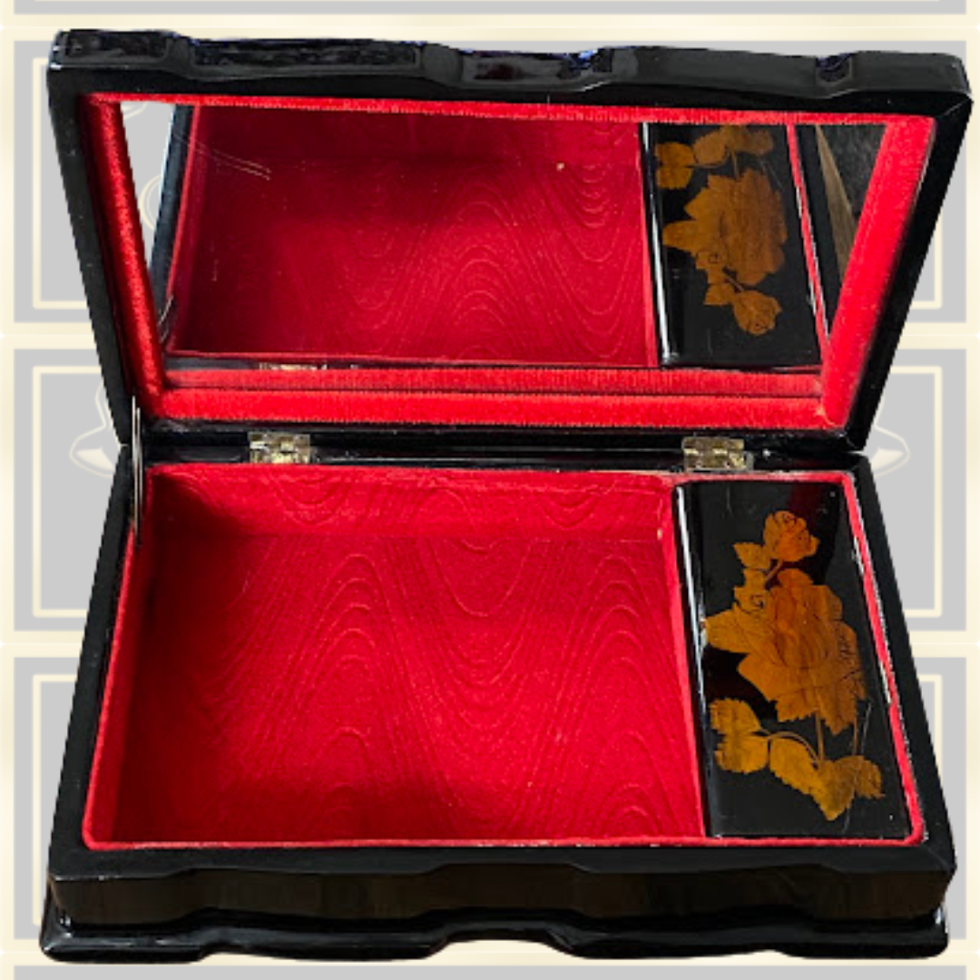 Vintage Black Lacquered Japanese Jewellery Box