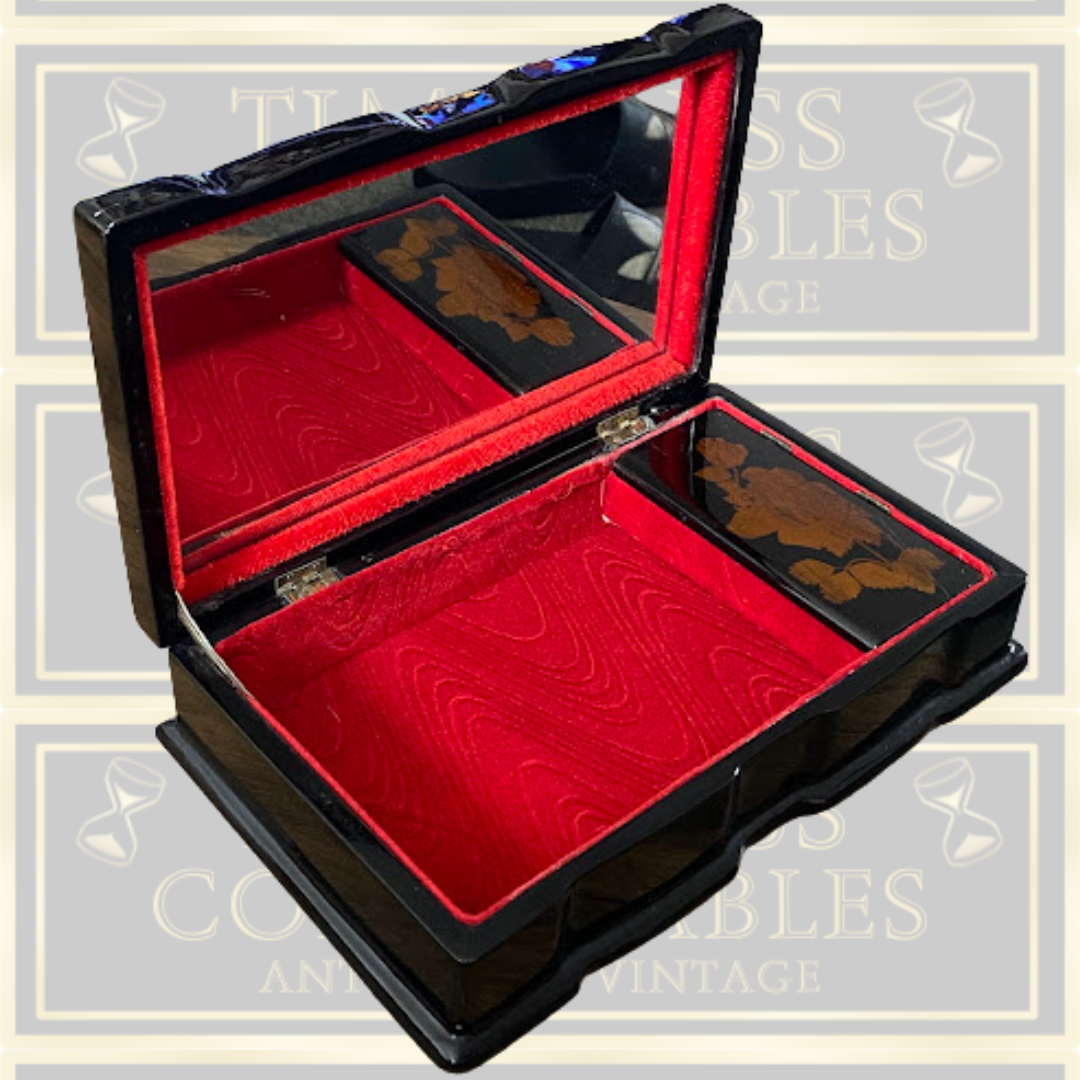 Vintage Black Lacquered Japanese Jewellery Box