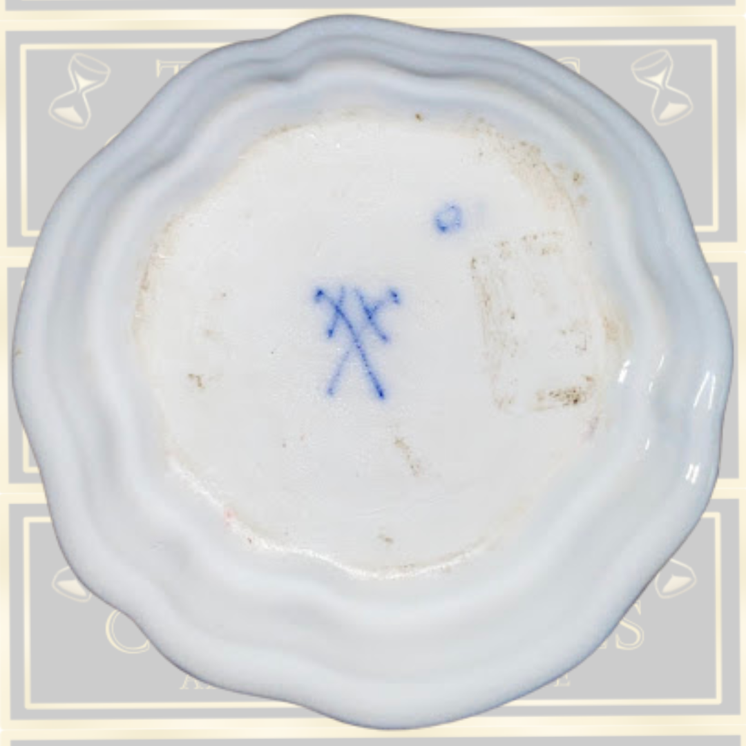 Antique Meissen Porcelain Ink Pot