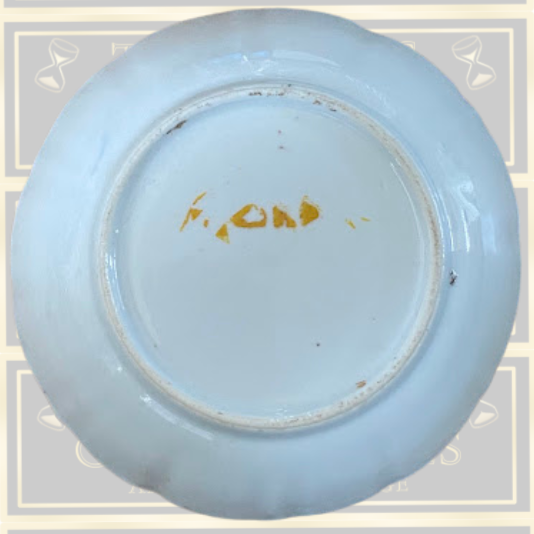 Antique Chinese Qing Porcelain Berry Bowl Blue & White Gilded