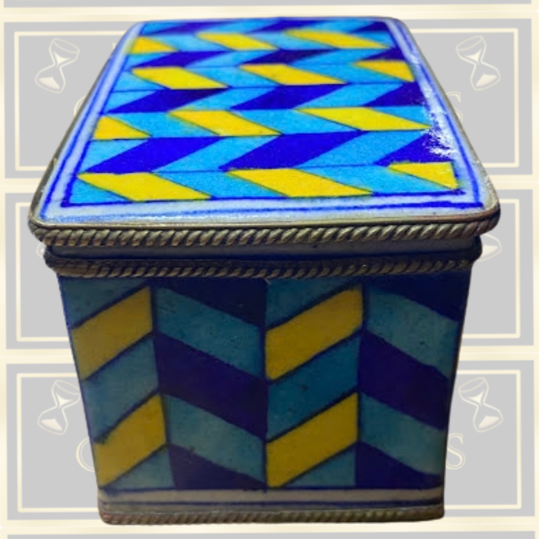 Vintage Mid-Century Porcelain Trinket Box – Chevron Pattern