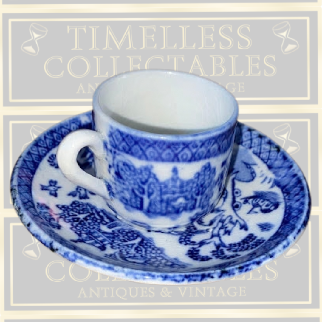 Antique Pair Demitasse Coffee Cups and Saucers Blue Willow Pattern