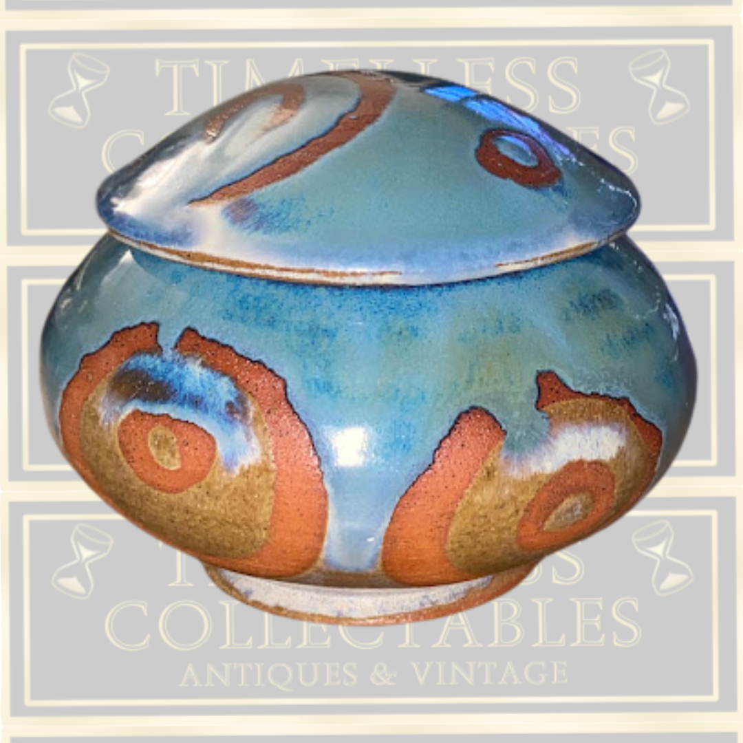 Helen Pickard Large Trinket/Powder Pot