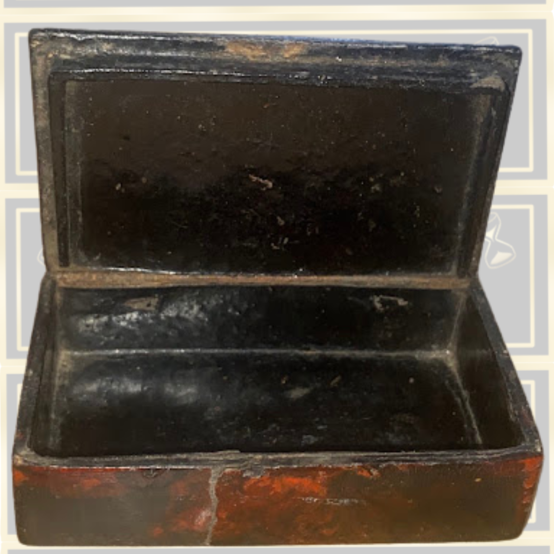 Antique 19th-Century Tortoiseshell Papier-Mâché Snuff Box Pewter Wire Inlay