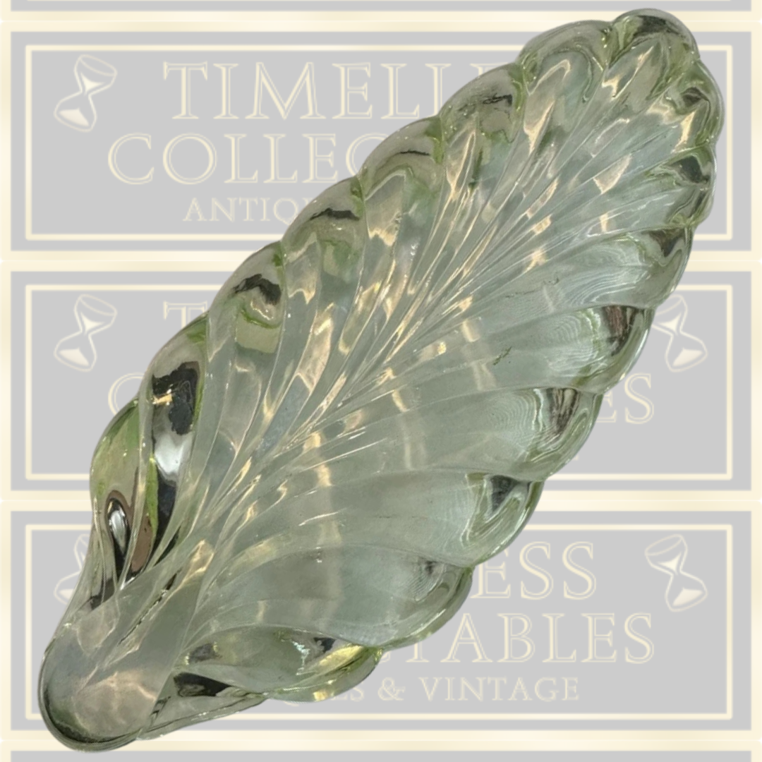 Vintage Large Art Deco Uranium Leaf Glass