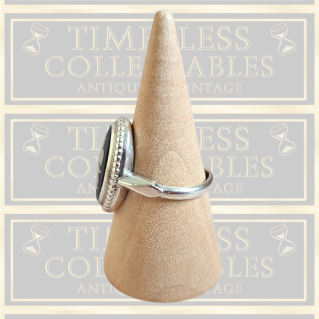 Vintage Wedgwood Sterling Silver Jasperware Cameo Ring