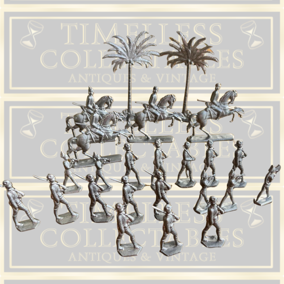 Vintage Toy Lead Solders Set