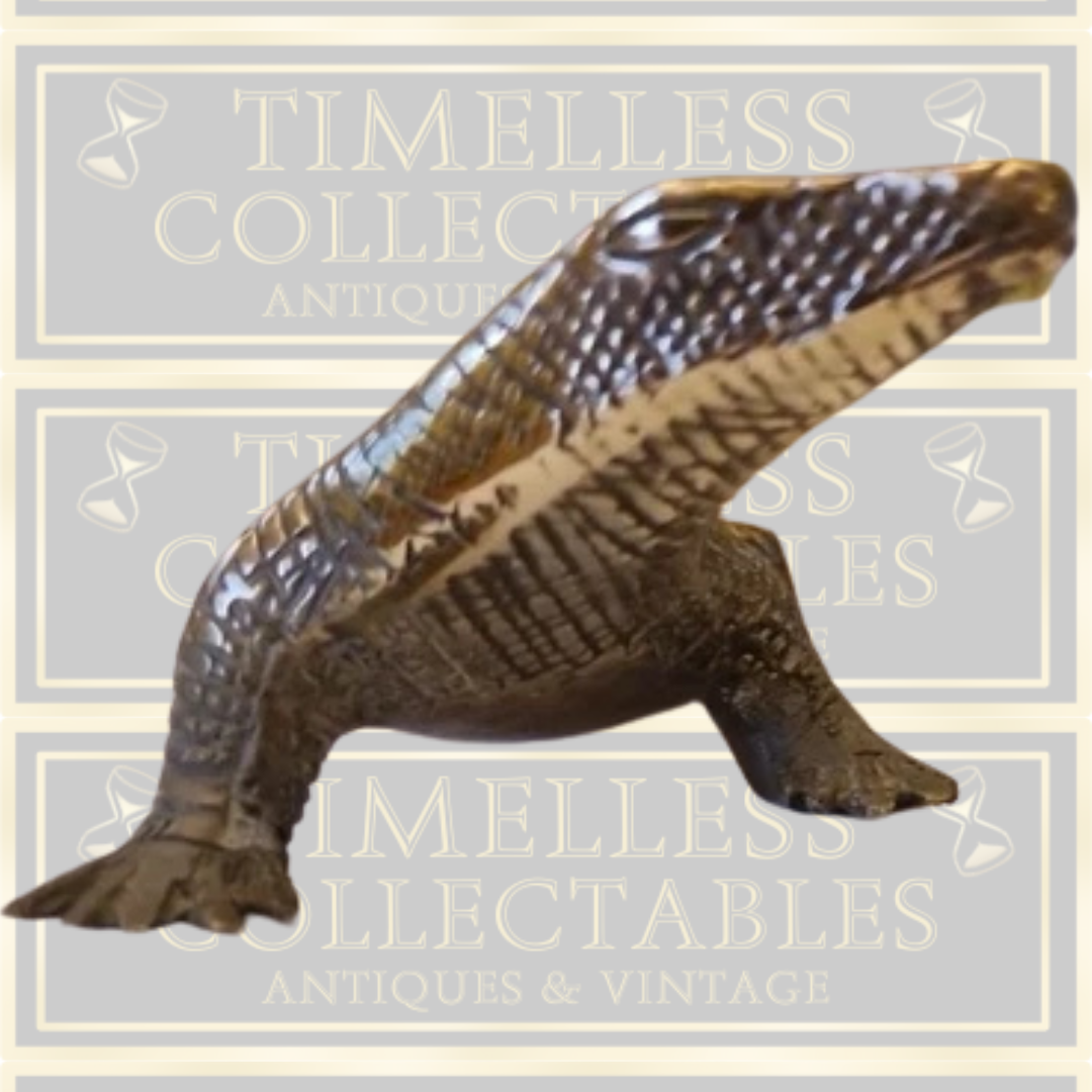 Vintage Brass Komodo Dragon Lizard Design