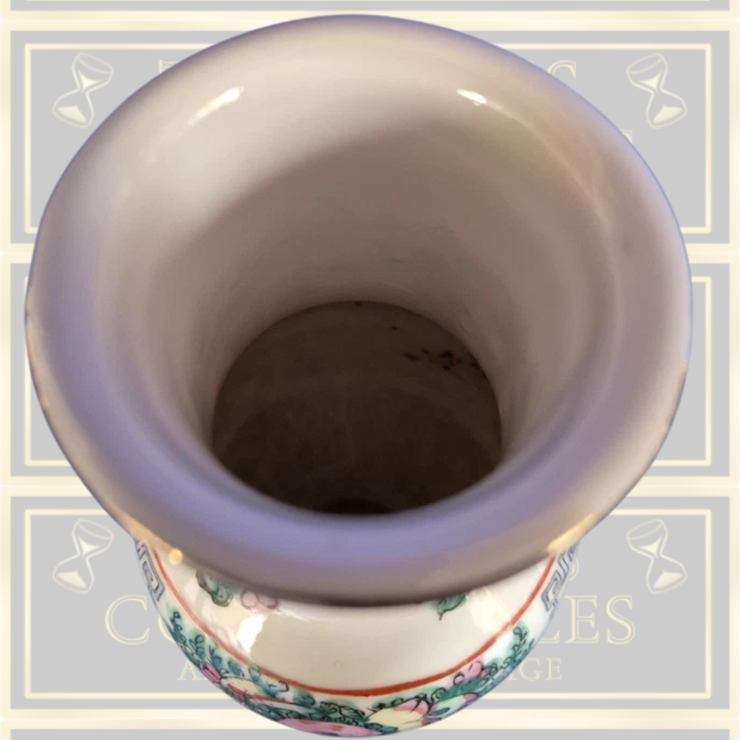 Vintage Chinese famille rose Ceramic Glazed Vase