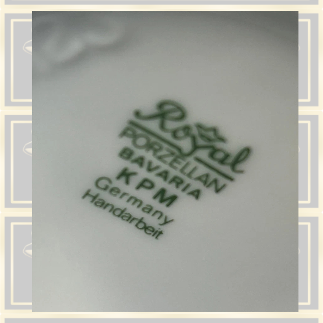 Vintage Royal Porzellan Bavaria KPM Handarbeit Floral Vase